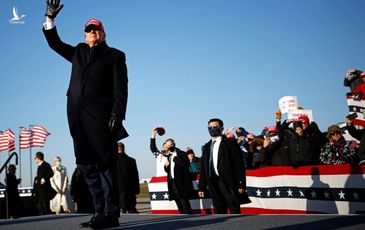 Tin vui giờ chót cho Tổng thống Trump