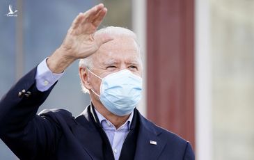 Ông Biden bất ngờ dẫn trước ở Michigan