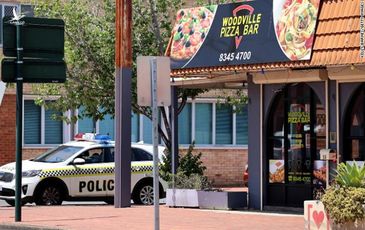 Nhân viên quán pizza nói dối khiến 1,7 triệu người bị phong tỏa