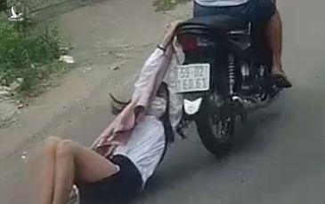 Tên cướp giật kéo lê cô gái trên đường hàng trăm mét ở Bình Tân