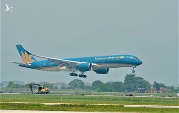 Hành khách đốt lửa trên máy bay, Vietnam Airlines đang làm rõ động cơ, mục đích