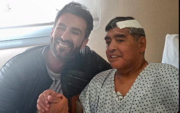 Cảnh sát khám xét nhà bác sĩ riêng của Diego Maradona vì nghi ngờ ngộ sát