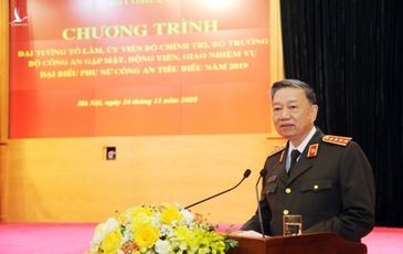 Những bông hoa đẹp trong lực lượng CAND