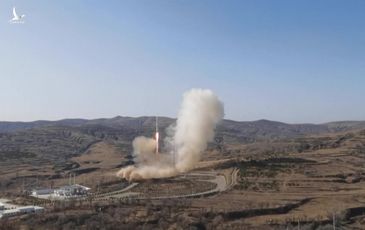 Trung Quốc phóng cùng lúc 13 vệ tinh thử nghiệm mạng 6G