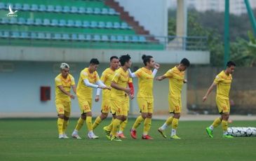 Những tân binh nào sẽ trụ lại đội tuyển Việt Nam?