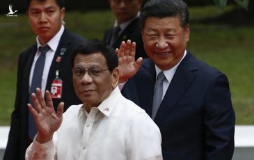 Ông Duterte vỡ mộng sau 4 năm xoay trục sang Trung Quốc