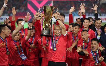 AFF Cup 2021 bất ngờ đổi lịch lần thứ hai, thầy Park đối diện bài toán mới