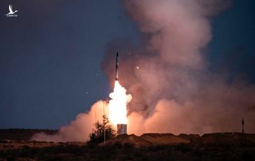 Mỹ bất ngờ “tung cú đánh” vào đồng minh mua tên lửa S-400 Nga: Quyết liệt và bất thường!