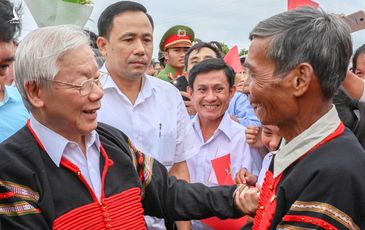 Bài thơ của Tổng Bí thư là “kim bài miễn tử” với Lê Thanh Thản?