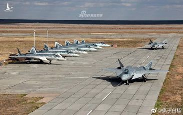 Toàn bộ dàn tiêm kích Su-57 của Nga gói gọn trong… một bức hình