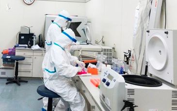 Một chuyến bay có 5 ca mắc COVID-19, Đà Nẵng xin hội chẩn bệnh nhân nặng