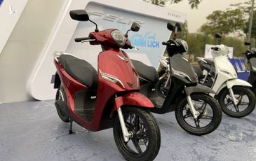 VinFast ra mắt xe máy điện cạnh tranh Honda Vision