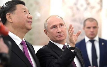 Ông Putin đang chơi “quân bài” Trung Quốc như thế nào?