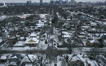 Vì sao ‘tiểu cường quốc năng lượng’ Texas gặp khủng hoảng mất điện?