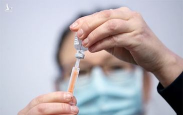 Vắc xin Covid-19 bắt đầu phát huy tác dụng ở Anh