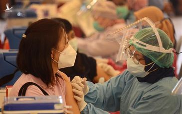 COVID-19 tại ASEAN: Thái Lan vượt 20.000 ca mắc; Indonesia và Philippines ‘đang chìm sâu’, Malaysia kéo dài phong toả