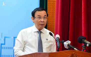 Bí thư TP.HCM: ‘Kêu ca, đổ lỗi, than nghèo làm nhụt chí mình’