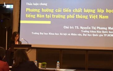 Phê bình Trưởng khoa trong vụ 12 giảng viên ĐH KHXH&NV nghỉ việc