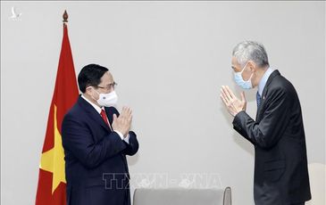 Thủ tướng Phạm Minh Chính hội kiến Thủ tướng Lý Hiển Long: Những cú bắt tay gia tăng lợi ích cho dân tộc