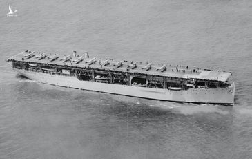 Tàu sân bay Hải quân Mỹ đầu tiên gặp số phận bi thảm