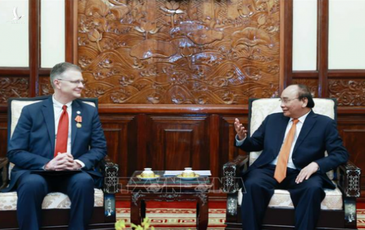 Chủ tịch nước Nguyễn Xuân Phúc nhận thư chúc mừng của Tổng thống Biden