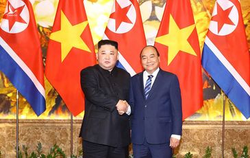 Chủ tịch Kim Jong Un chúc mừng Chủ tịch Nguyễn Xuân Phúc