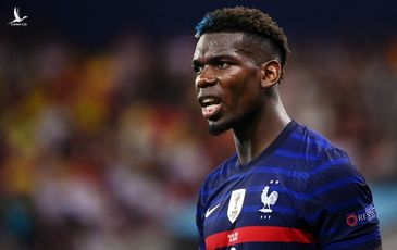 Khoảnh khắc tội đồ của Pogba