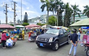 Có ca nghi nhiễm Covid-19, công ty PouYuen cách ly cả trăm công nhân