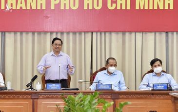 Thủ tướng Phạm Minh Chính: ‘Khu công nghiệp phải vừa sản xuất, vừa chiến đấu’