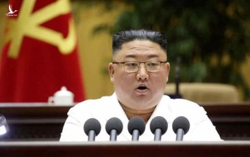 Ông Kim Jong Un sửa quy tắc đảng, đặt ‘người dân’ lên trên ‘quân đội’