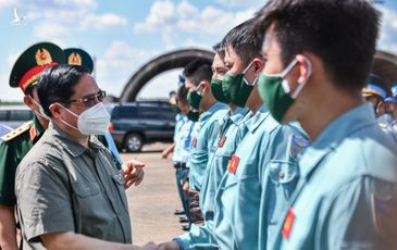 Thủ tướng Phạm Minh Chính thăm sân bay Biên Hòa