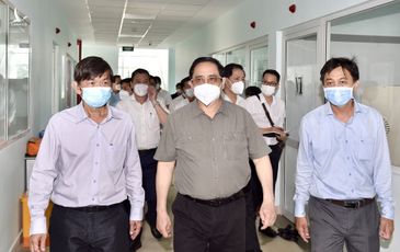 Thủ tướng Phạm Minh Chính thăm cơ sở điều trị bệnh nhân Covid-19 tại Tây Ninh