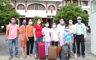 141 y bác sĩ ba tỉnh miền Trung chi viện Bình Dương, TP HCM