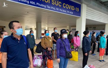 Thêm gần 2.000 ca COVID-19 ở TP.HCM được xuất viện trong một ngày