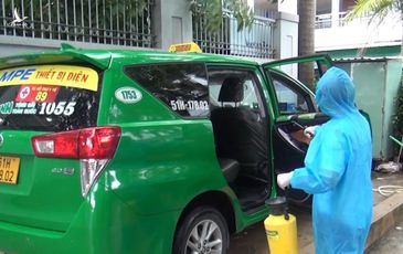 Tài xế taxi Mai Linh chở F0 ở TP.HCM: ‘Hơi sợ nhưng thấy công việc ý nghĩa’