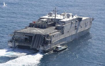 NÓNG: Mỹ điều tàu tấn công đến Biển Đen