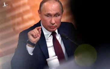 Afghanistan: Tổng thống Putin nhắc lại bài học đắt giá, chỉ trích việc rút quân