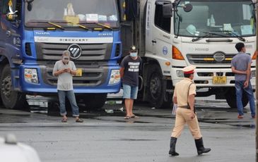 Bộ GTVT nêu đích danh 8 tỉnh ‘đẻ’ giấy phép con, làm khó lưu thông hàng hoá