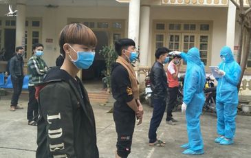 13 lao động đi xe máy từ Bình Dương về quê Lào Cai nhiễm Covid-19