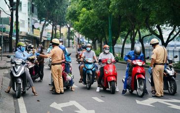 Công an TP.HCM: Ai yếu thế, khó khăn hãy gọi ngay số 02839.247.247