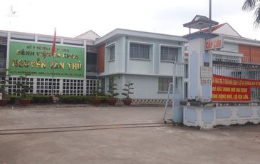 Cả xã bị phong tỏa vì ‘tự nhiên có 3 ca F0’