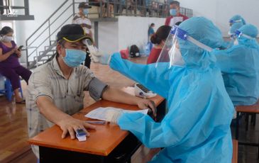 TP.HCM hoàn thành mục tiêu tiêm 900.000 liều vaccine trong 10 ngày