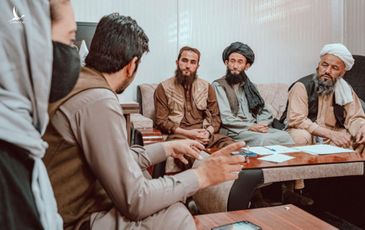 Lãnh đạo một mắt của Taliban: Sẽ chặt chân tay tội phạm và thực hiện công khai