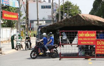 Bình Dương tính đến phương án cho phép người đã tiêm vắc xin ra đường