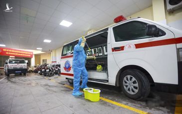 Nhân viên Cấp cứu 115 Hà Nội bị tố “giữ chân”, yêu cầu bệnh nhân thanh toán tiền mặt mới cho nhập viện