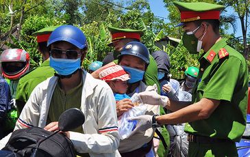 Thủ đoạn dùng tin giả “Công an đổi áo Dân phòng để đánh dân” trên mạng xã hội