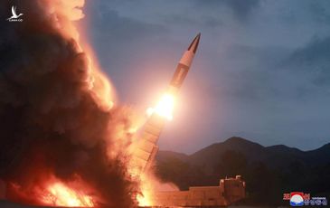 Triều Tiên tuyên bố phóng thành công tên lửa siêu thanh