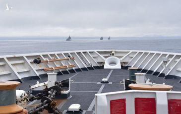 Trung Quốc đáp trả đưa 4 tàu chiến vào vùng đặc quyền kinh tế của Mỹ