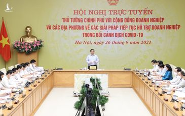 Thủ tướng lắng nghe, từng bước tháo gỡ các khó khăn cho các doanh nghiệp để phục hồi kinh tế