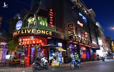 TP.HCM đề xuất mở lại vũ trường, quán bar, karaoke…